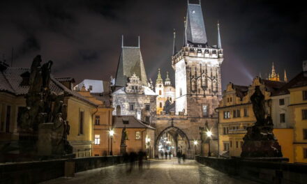 Odkryj Pragę – Czechy na długi weekend